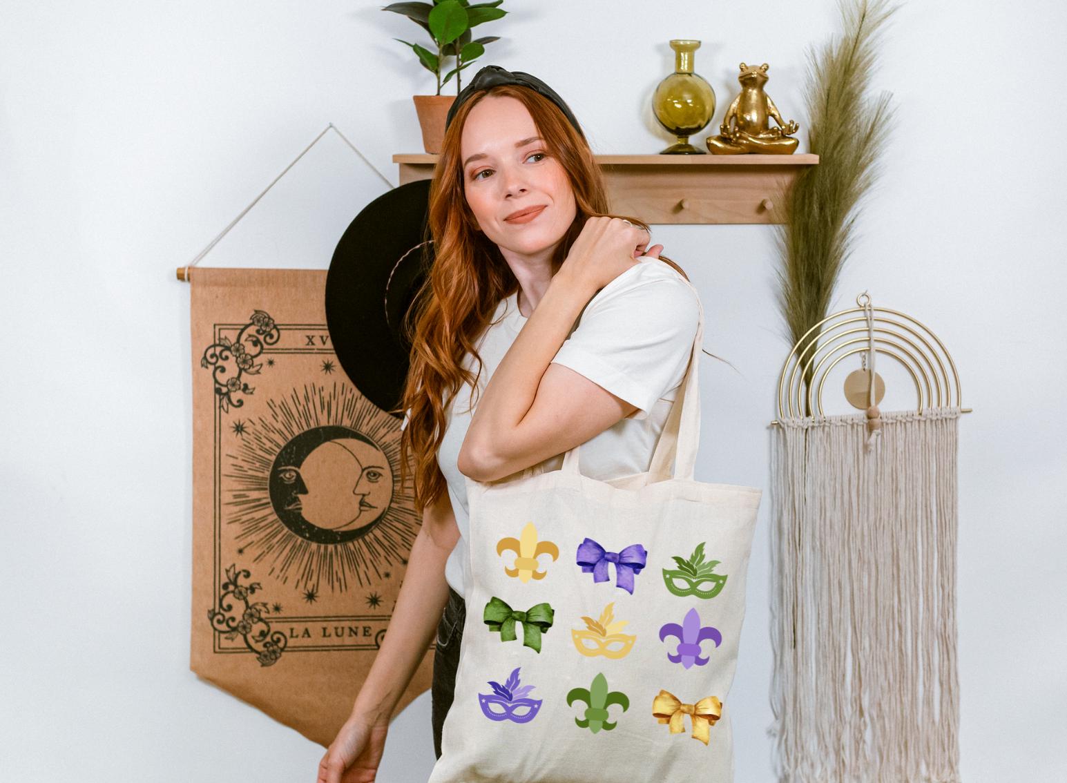 Mardi Gras Tote Bag for beads and more! | tote, bead bag, cute, bows, holiday