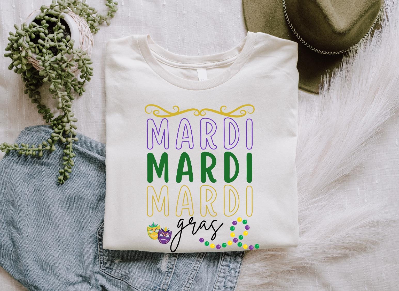 Mardi Gras Oversized Graphic T-Shirt – Colorful Festive Carnival Tee, New Orleans Party Shirt, Bold Lettering, Beads & Mask Design